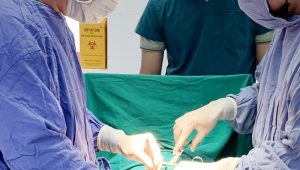 Giữa mùa dịch covid-19, trung tâm y tế huyện văn chấn vẫn mổ thành công ca khối u nặng gần 5kg